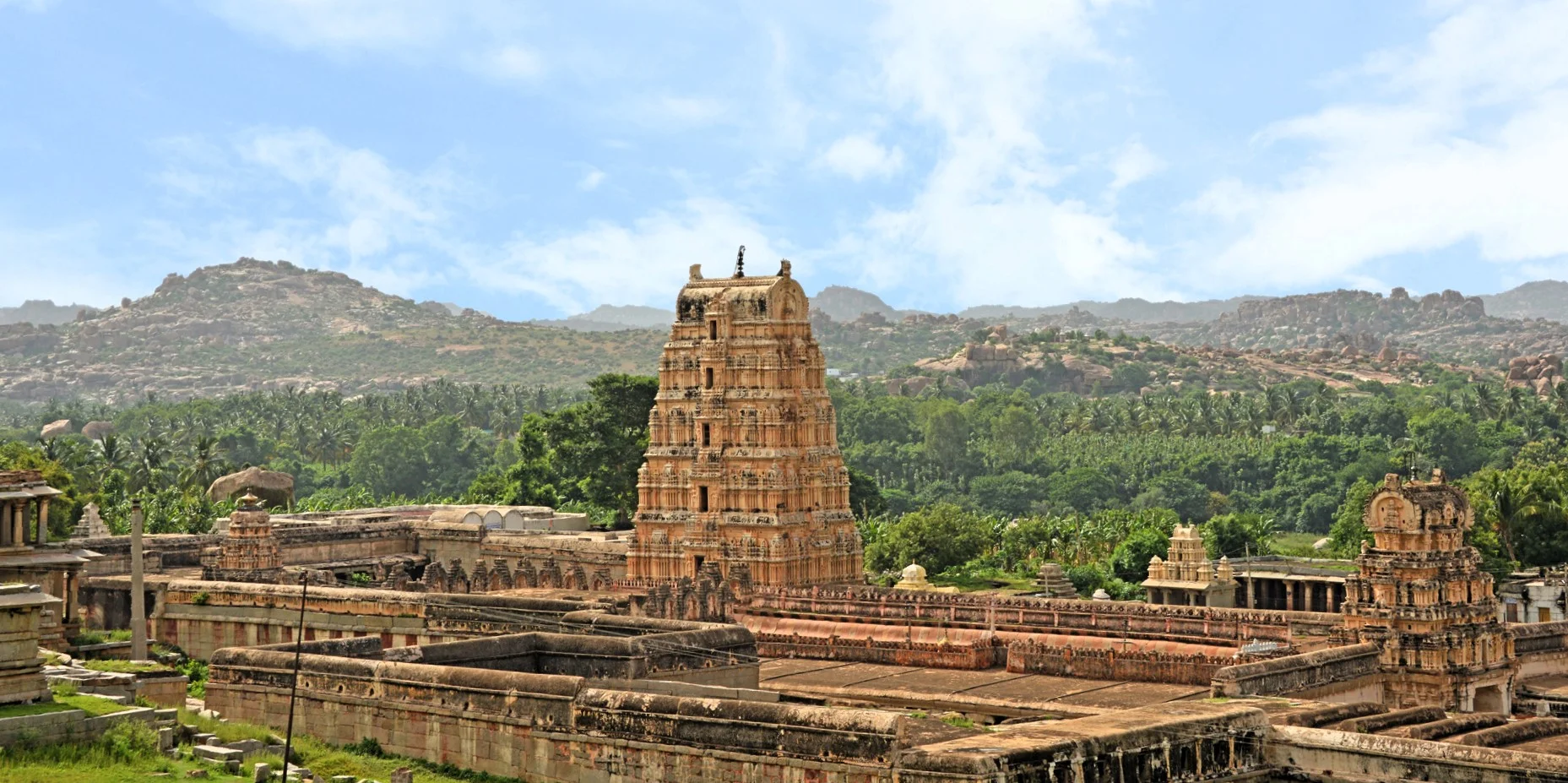 Virupaksha Temple - Hampi